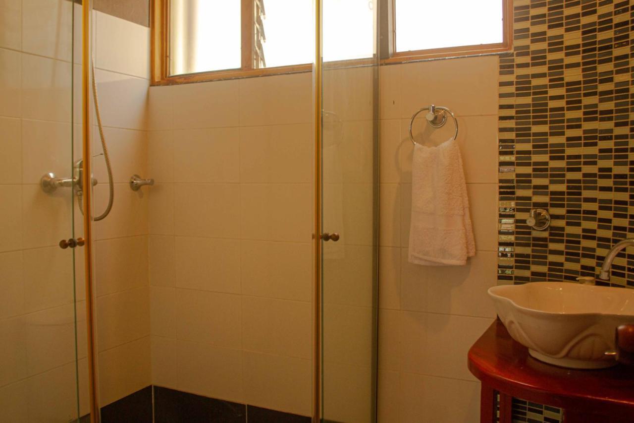Casa Pastora Coworking Bed and Breakfast Guatapé Exterior foto