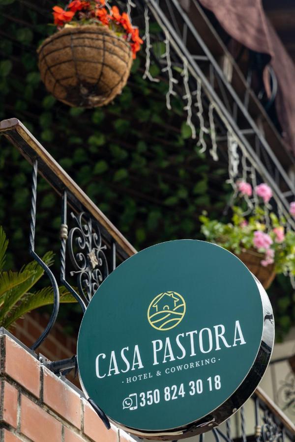 Casa Pastora Coworking Bed and Breakfast Guatapé Exterior foto